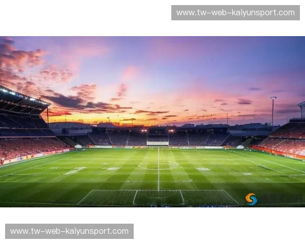 绿茵场上的激情碰撞:南特与摩纳哥的恩怨情仇与足球哲学 绿茵场上的激情碰撞:南特与摩纳哥的恩怨情仇与足球哲学